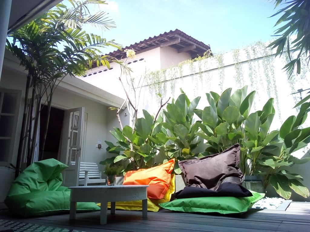 The Patio Yogya Yogyakarta Exterior foto